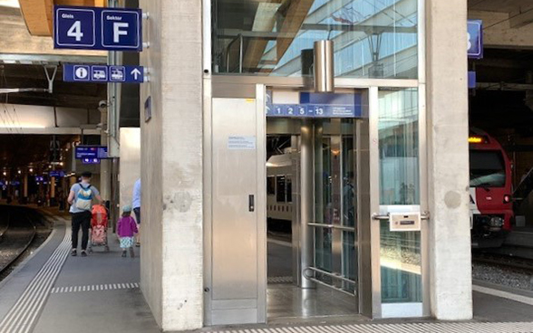 Lift im Bahnhof Bern